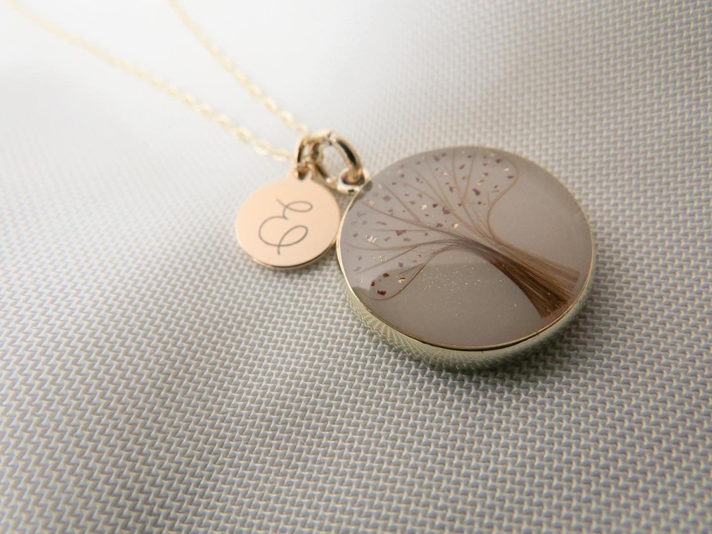 18mm Rundfassung Echtgold Kollektion