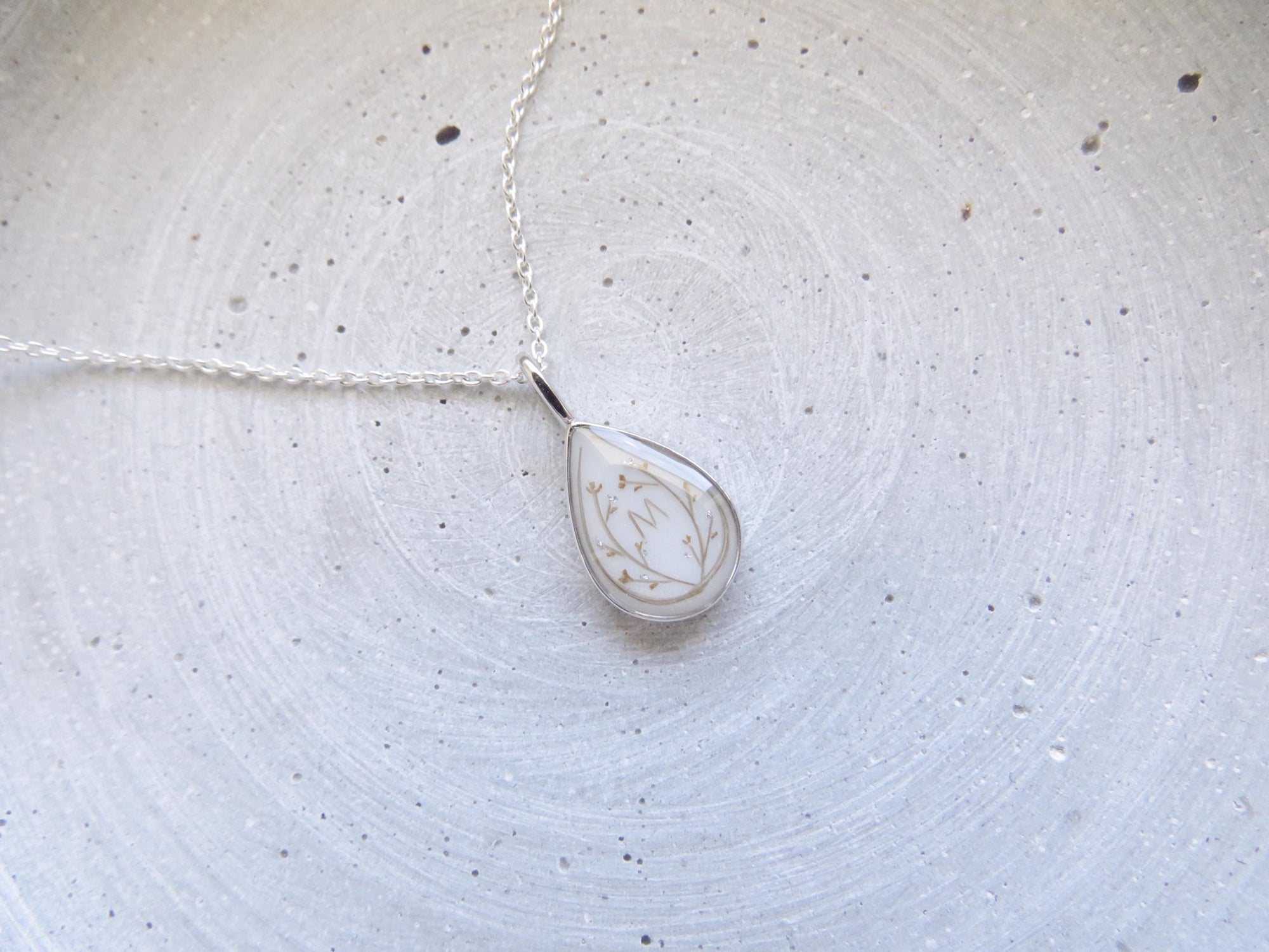 Tropfenfassung 8x12mm
